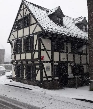 Altes Romantisches Fachwerkhaus In Rheinnaehe Auch Fuer Workation Geeignet * Köln