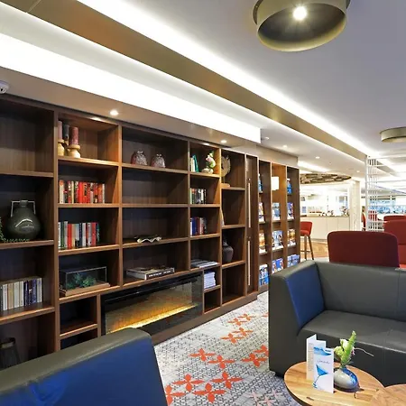 Botel Fairtours Hotelschiff Antonia***** *
