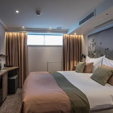 Fairtours Hotelschiff Antonia***** * Cologne