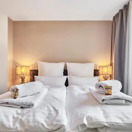 Park Avenue - Design Friesenstrasse - 4 Pers - Wlan - Netflix - 65 Zoll Tv Apartment