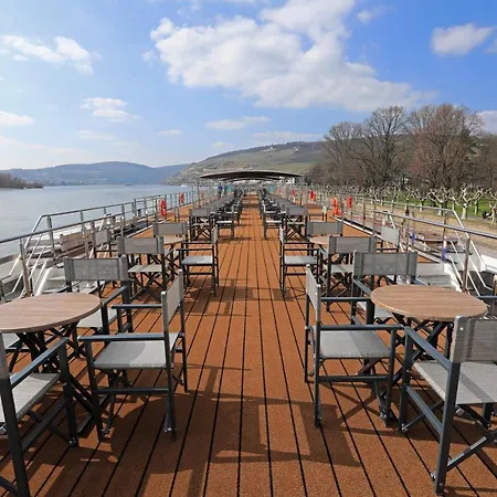 Botel Fairtours Hotelschiff Antonia***** Cologne