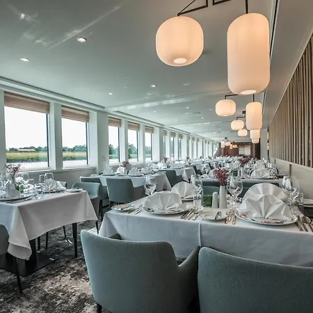 Fairtours Hotelschiff Antonia***** * Cologne