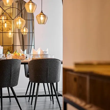 Apartment Park Avenue - Design Friesenstrasse - 4 Pers - Wlan - Netflix - 65 Zoll Tv Cologne