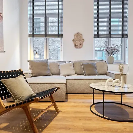 Apartment Park Avenue - Dom Mit Stil - Kueche - Parkplatz - Wlan - 65 Zoll Tv - Netflix