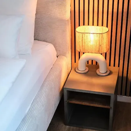 Park Avenue - Dom Mit Stil - Kueche - Parkplatz - Wlan - 65 Zoll Tv - Netflix Apartamento