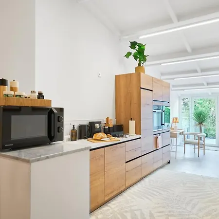 Apartamento Park Avenue - Dom Mit Stil - Kueche - Parkplatz - Wlan - 65 Zoll Tv - Netflix
