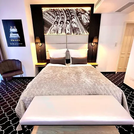 Hotel Rhein St. Martin Cologne