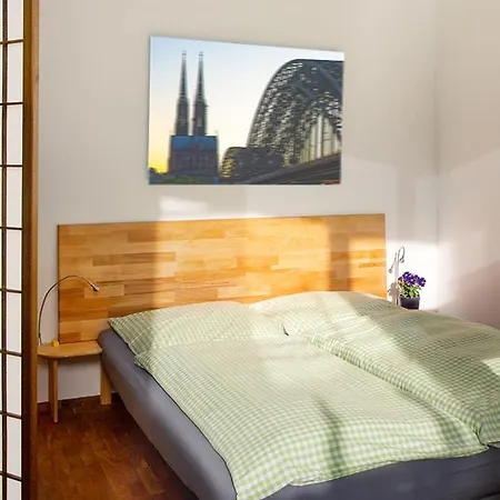 Apartment11 Wartburg Apartment Cologne