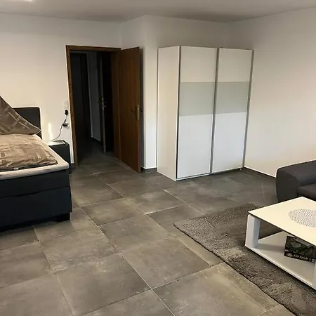 Apartment Emilia *