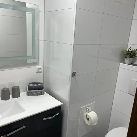 Emilia Apartment