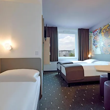 Hotel Koeln-ehrenfeld 3*
