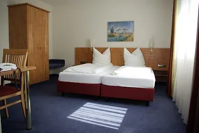 Otel Airport Business
