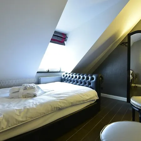 Humboldt1 Palais-hotel & Bar 4*