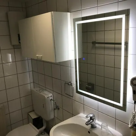 Apartment Am Dom *