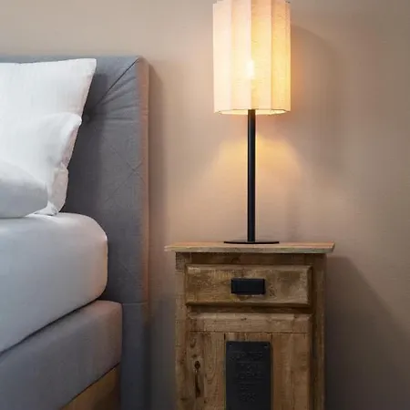 Park Avenue I Domsuite I Hbf I Netflix I Wlan Apartment