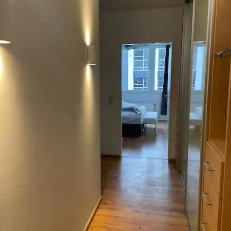 Apartment Mit 2 Im Belgischen Viertel *