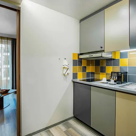 Adagio Aparthotel 4*