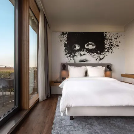 Radisson Blu 4*