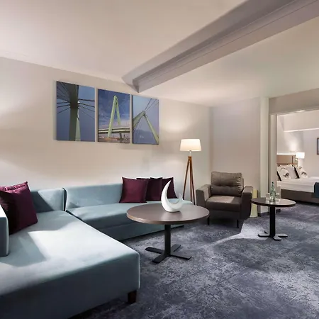 Wyndham Hotel