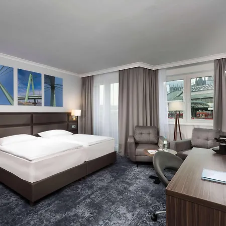 Hotel Wyndham 4*