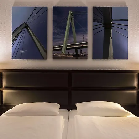 Hotel Wyndham Cologne