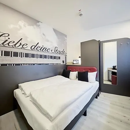 Hotel Smarty Dom - Boardinghouse - Kontaktloser Self Check-in 3*