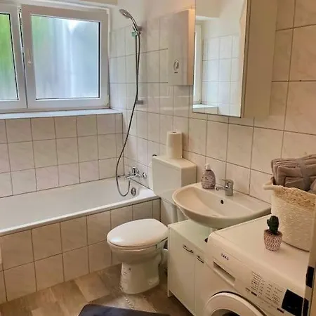 4-6 Personen In Zentrum Apartment