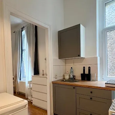 Mini Ferienwohnung - Monteurzimmer * Cologne