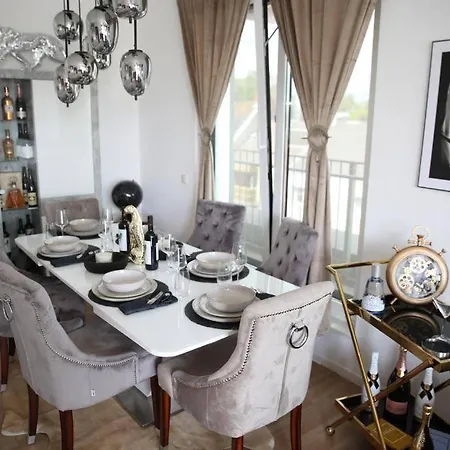Royaldeluxe Penthouse By Kevany Apartment *