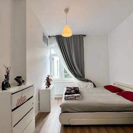 Mini Ferienwohnung - Monteurzimmer Cologne