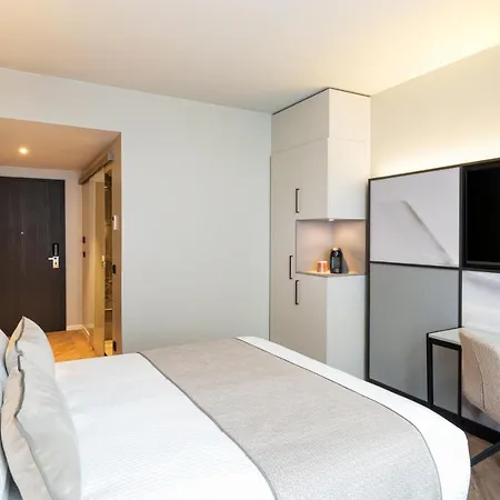 Leonardo Royal Bonn Airport מלון 4*