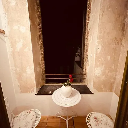 Retro Im Herzen Von Deutz Apartment