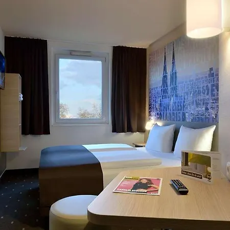 Koeln-west Hotel