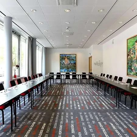 Art Cologne, By Park Plaza *