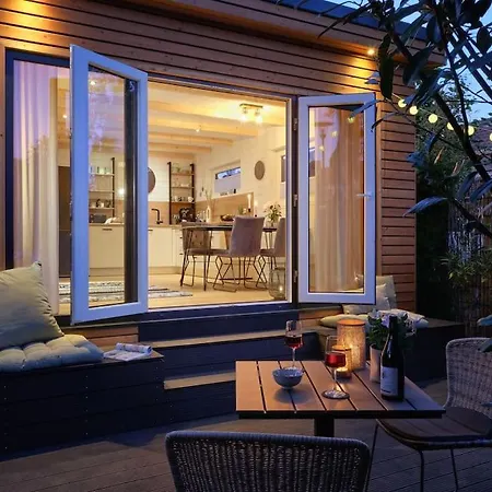 In - Tinyhouse