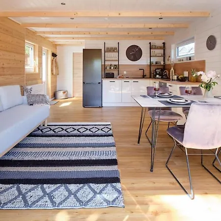 In - Tinyhouse * Cologne