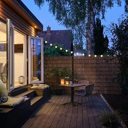 In - Tinyhouse Cologne