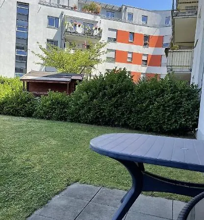 Ferienwohnung * Köln