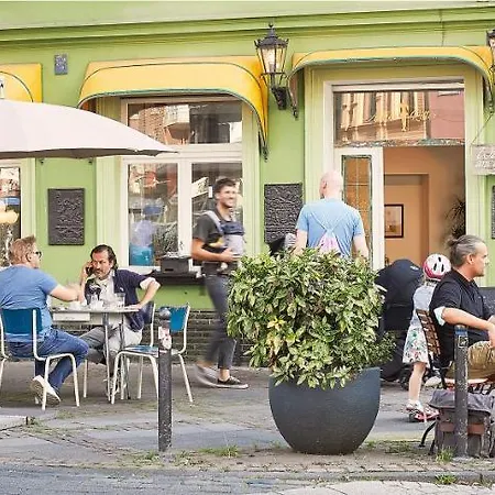 Am Chlodwigplatz 2* Köln