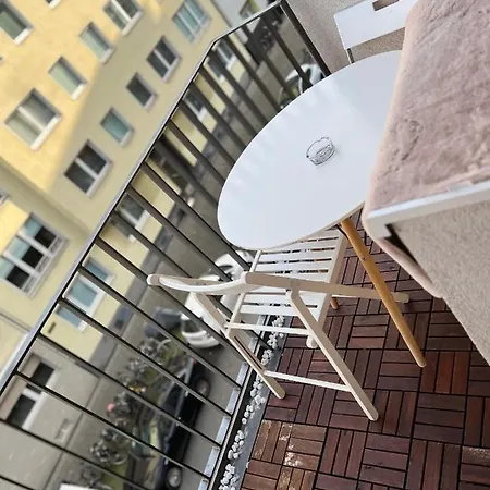 Koelner Stillvolle Appartement Keulen