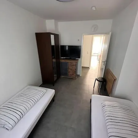 Apartment Madame Am Mediapark Cologne