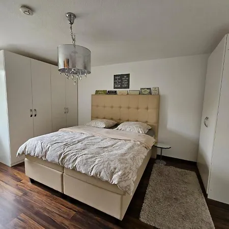 Uebernachten Sie Im Wunderschoenen Weiden Apartment Cologne