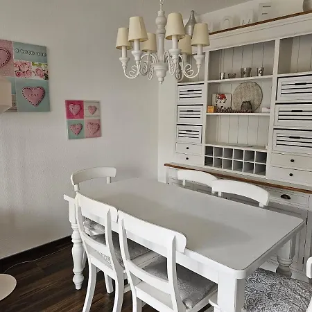 Apartment Uebernachten Sie Im Wunderschoenen Weiden *