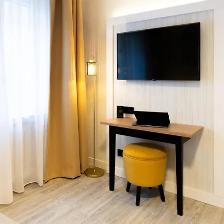 Engelbertz - Yggotel Pirol Hotel 3*