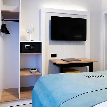 Engelbertz - Yggotel Pirol Hotel Kolín nad Rýnem