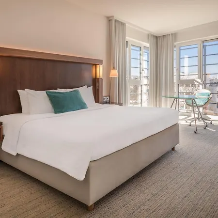 Hotel Courtyard By Marriott