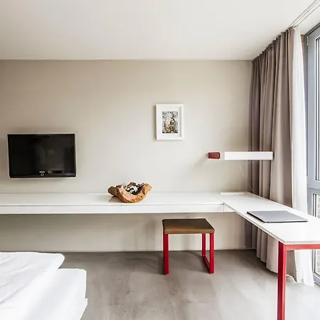 The Deutz, A Tribute Portfolio Hotel Köln