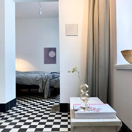 Zehuus - Historical Charm 70qm Apartment *