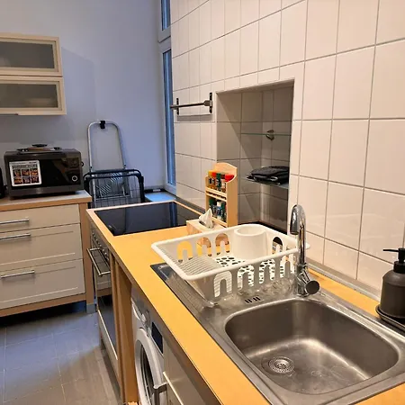 Appartement 3-room In Centre *
