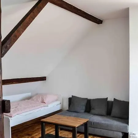 Apartment Schoene Dachgeschosswohnung Nahe